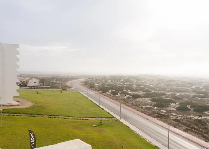 Maresia - Beachfront Peniche